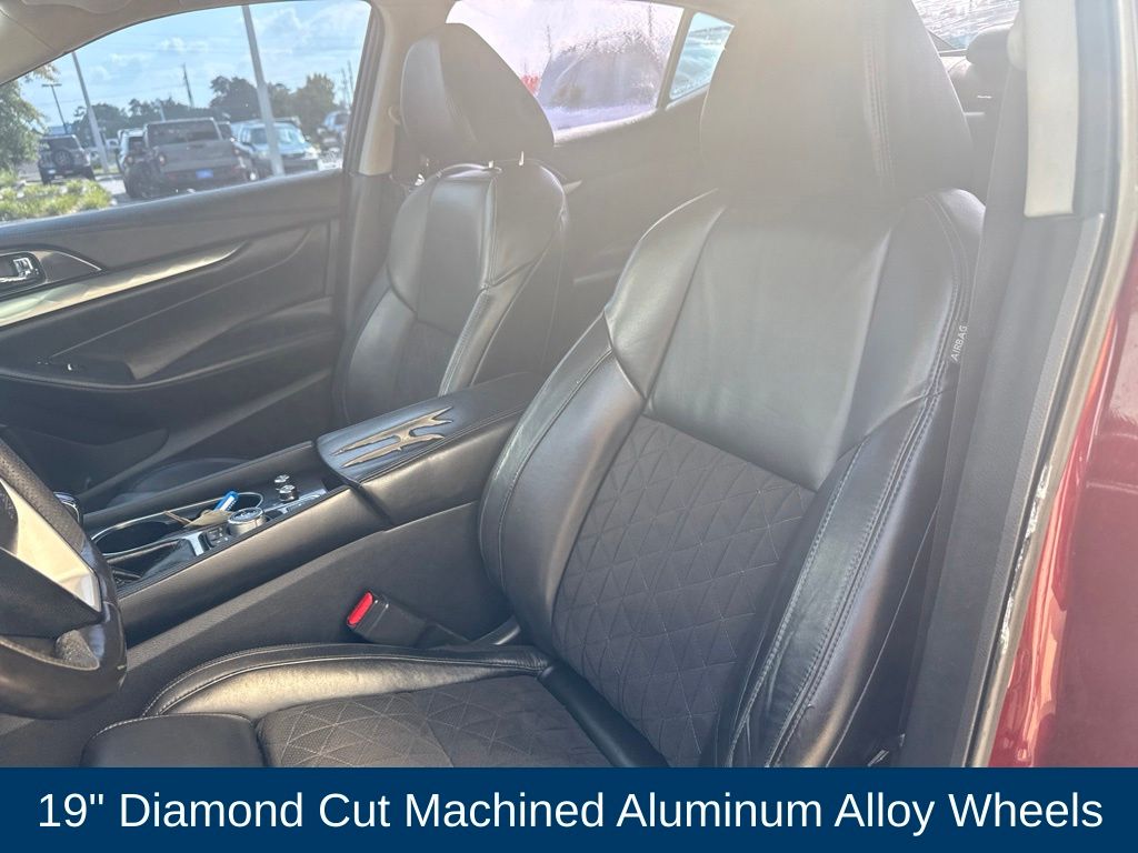 2017 Nissan Maxima 3.5 SR
