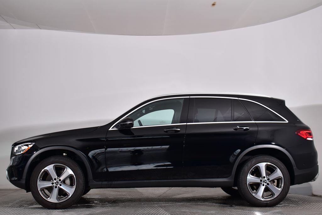 Thumbnail: 2022 Mercedes-Benz GLC - 2