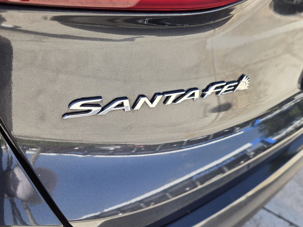 2023 Hyundai Santa Fe - $30,573
