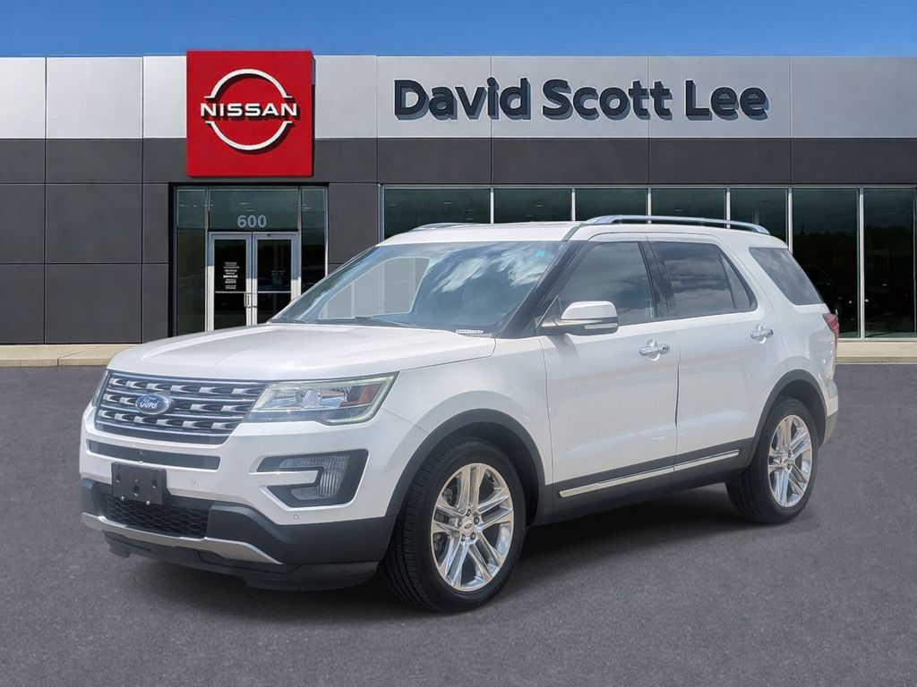 White Platinum Clearcoat Metallic 2017 Ford Explorer SUV / Crossover Front-Wheel Drive 6-Speed Automatic