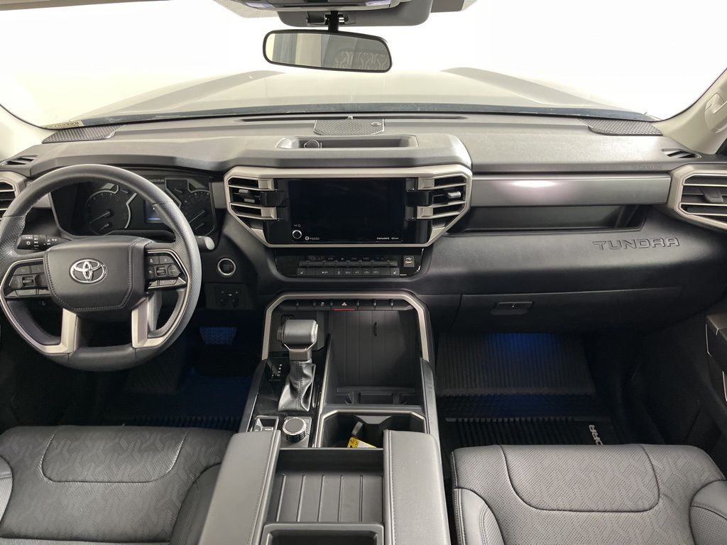 Thumbnail: 2024 Toyota Tundra - 17