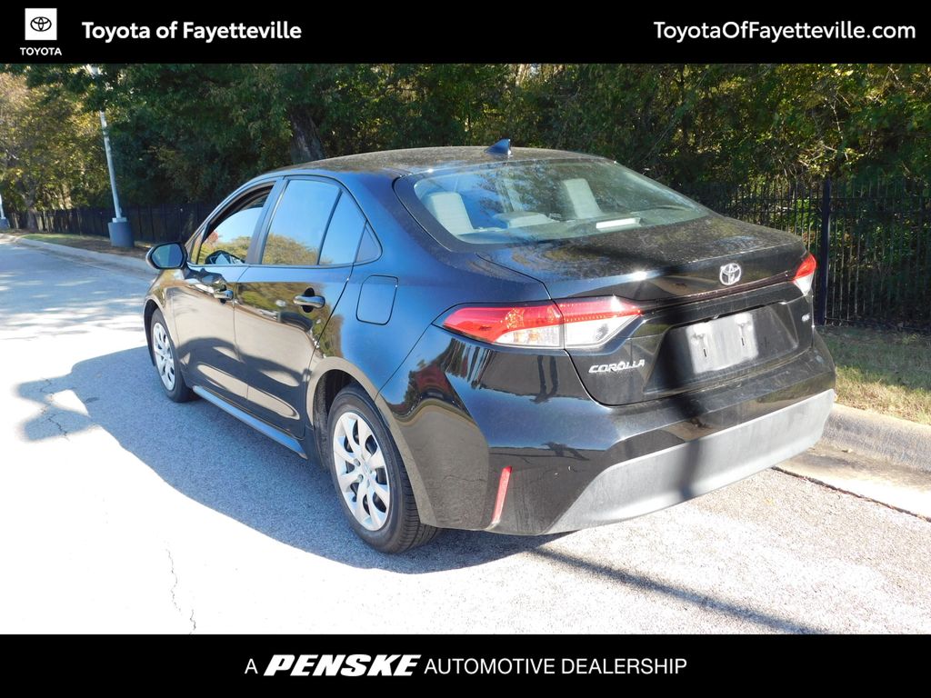 Thumbnail: 2024 Toyota Corolla - 3