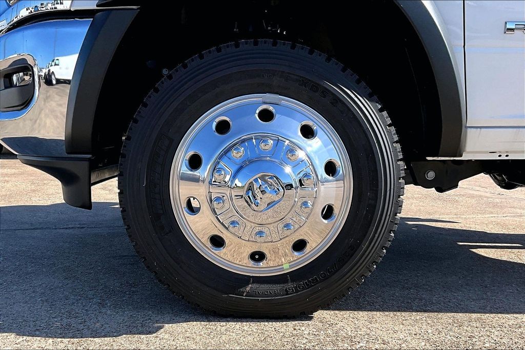 New 2026 Ram 5500HD Tradesman 2D Standard Cab