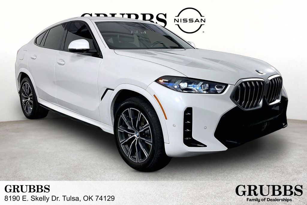 2025 BMW X6 xDrive40i AWD   