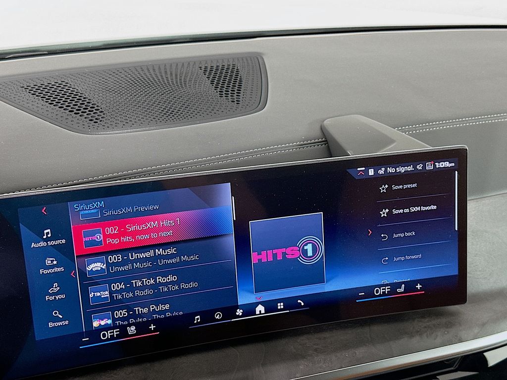 Thumbnail: 2026 BMW X5 - 11