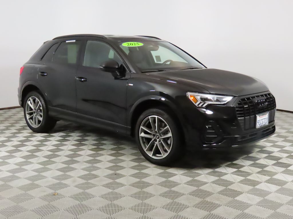 Thumbnail: 2025 Audi Q3 - 7