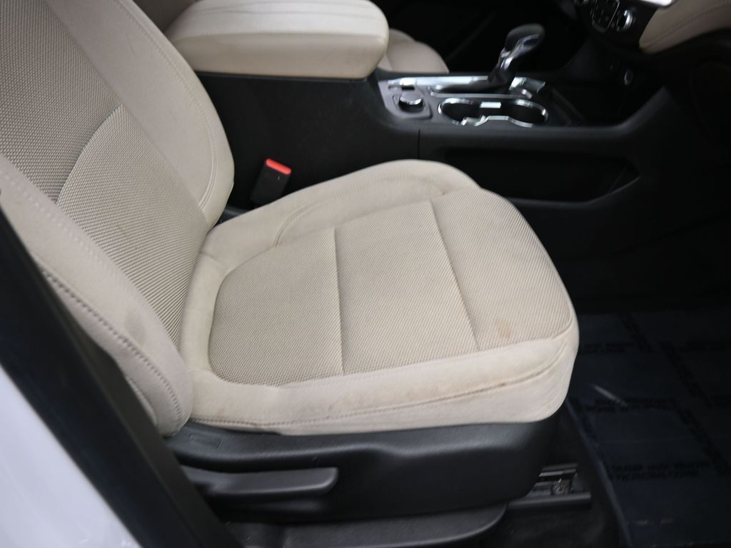 Used 2023 Summit White Chevrolet LS image 37