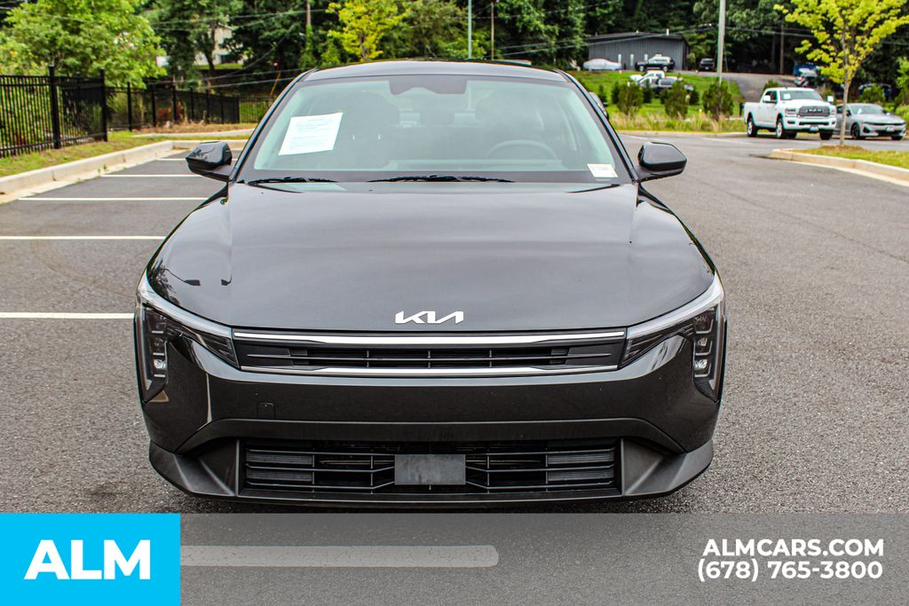 Used 2025 Gray Kia LXS image 10