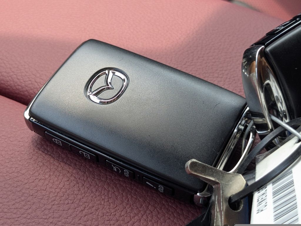 2025 Mazda CX-50 Hybrid Premium Plus Package