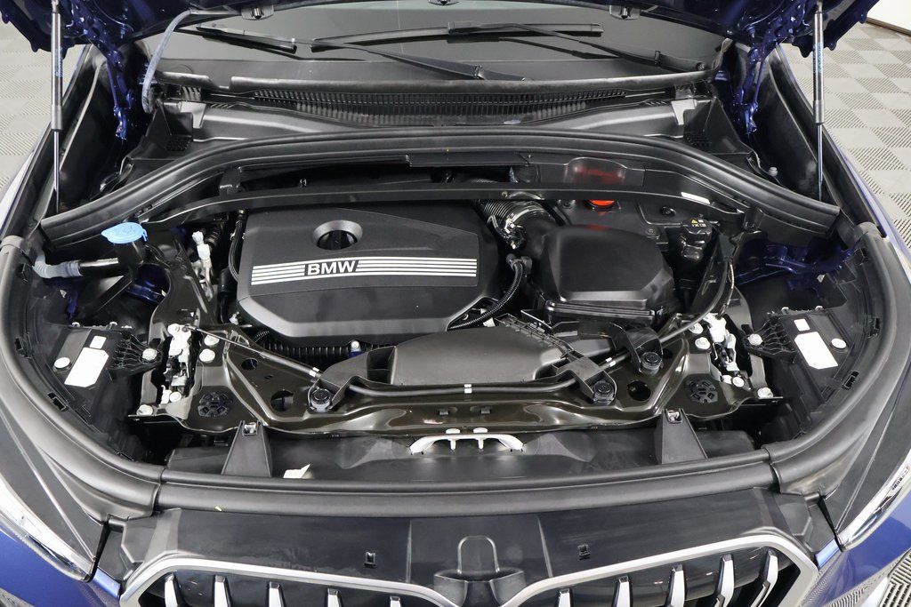 Thumbnail: 2025 BMW X1 - 16