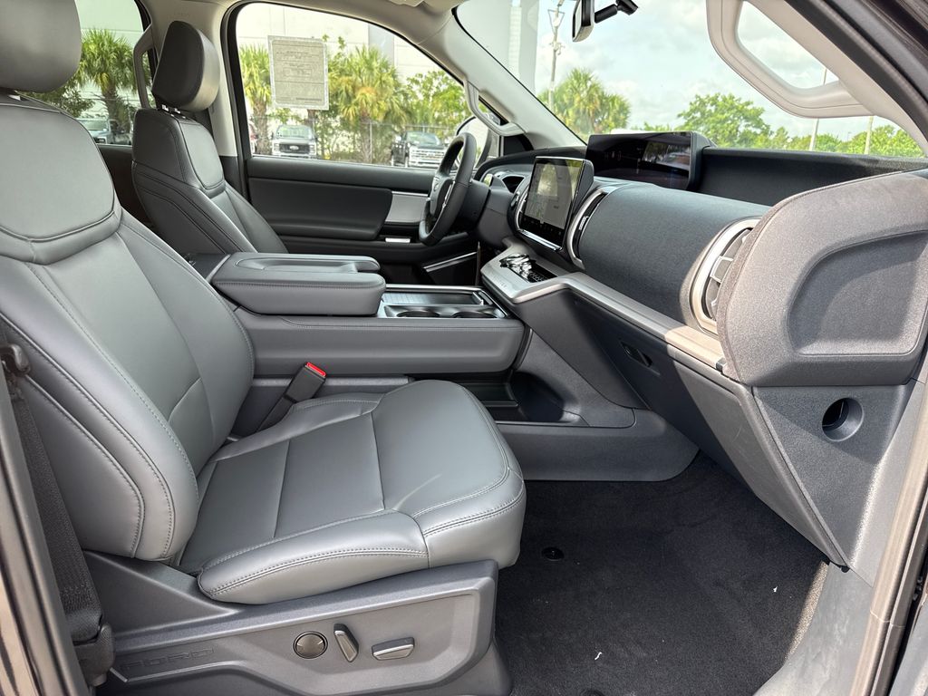New 2027 Gray Ford Active image 22