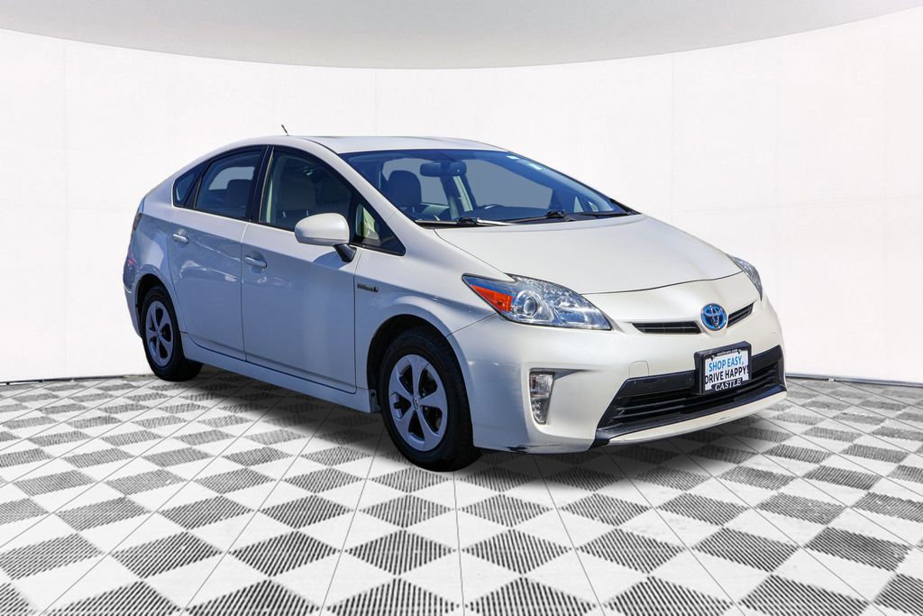 2012 Toyota Prius One 6