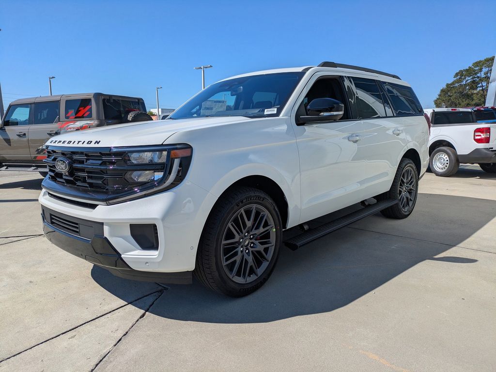 2025 Ford Expedition Platinum