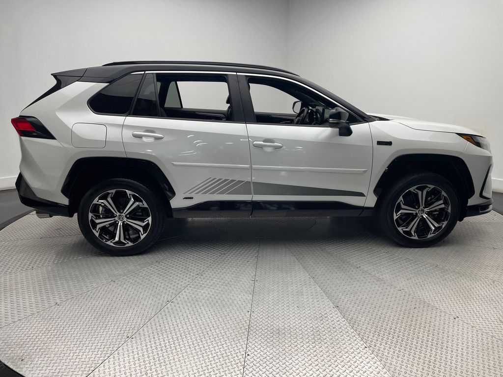 Thumbnail: 2023 Toyota RAV4 - 6