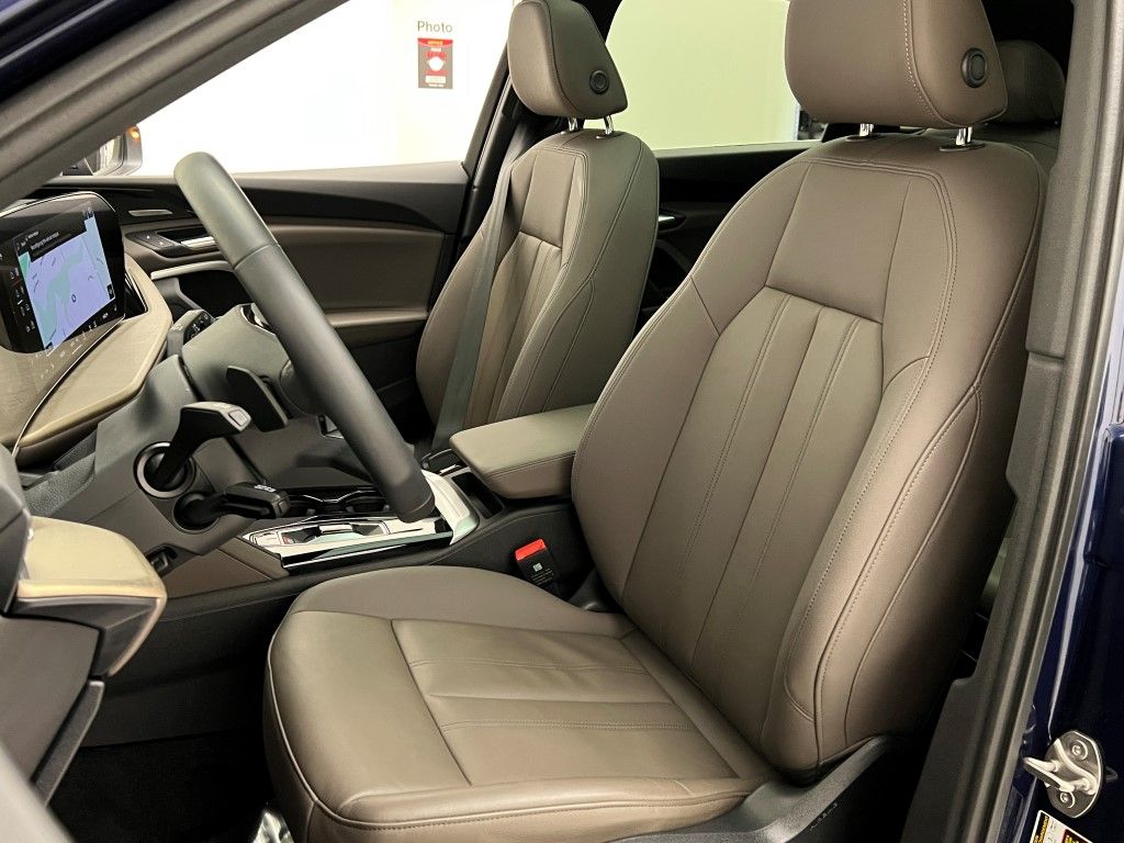 Thumbnail: 2025 Audi Q5 - 26