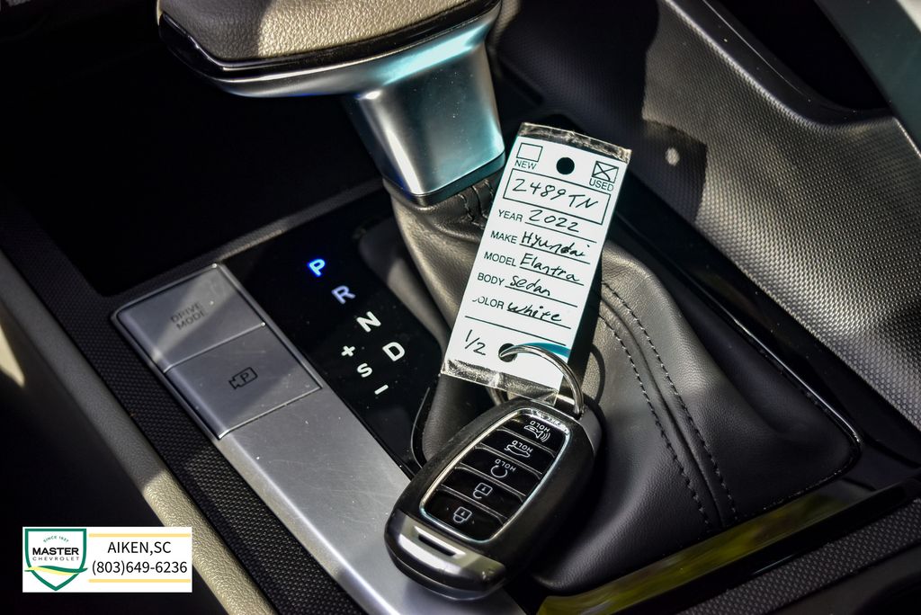 Used 2022 Hyundai Elantra Sedan