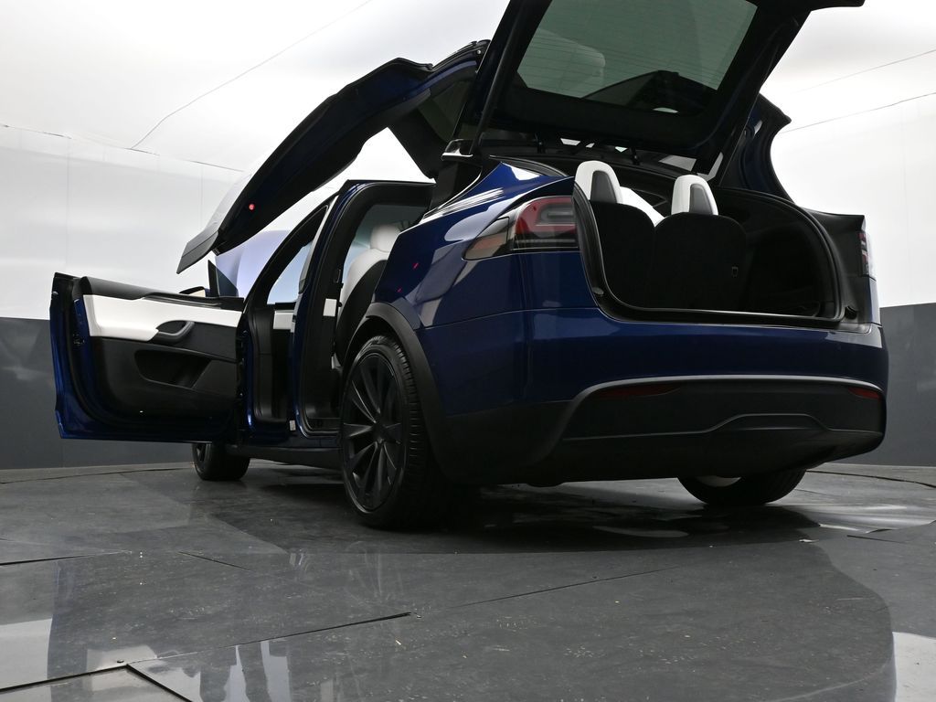 2023 Tesla Model X Plaid Tri Motor All-Wheel Drive