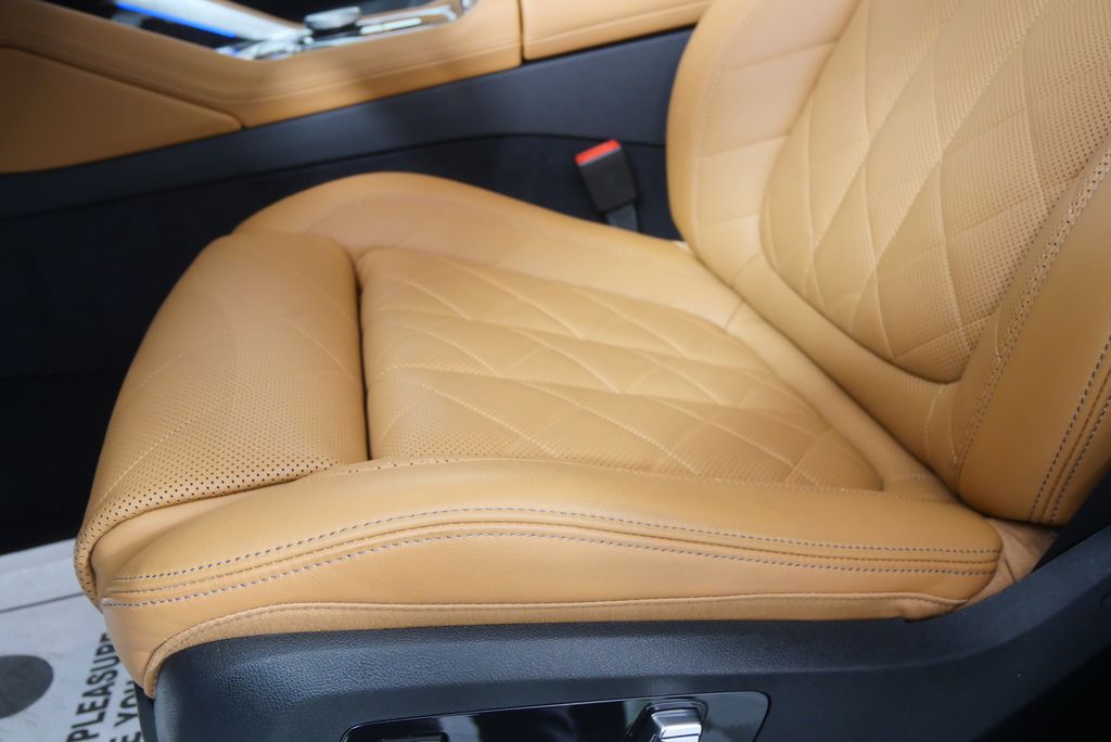 Thumbnail: 2026 BMW X6 - 10