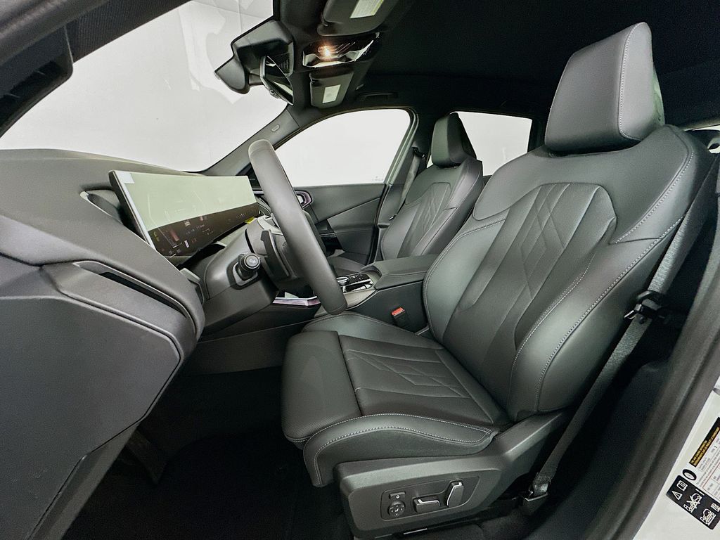 Thumbnail: 2026 BMW X3 - 16