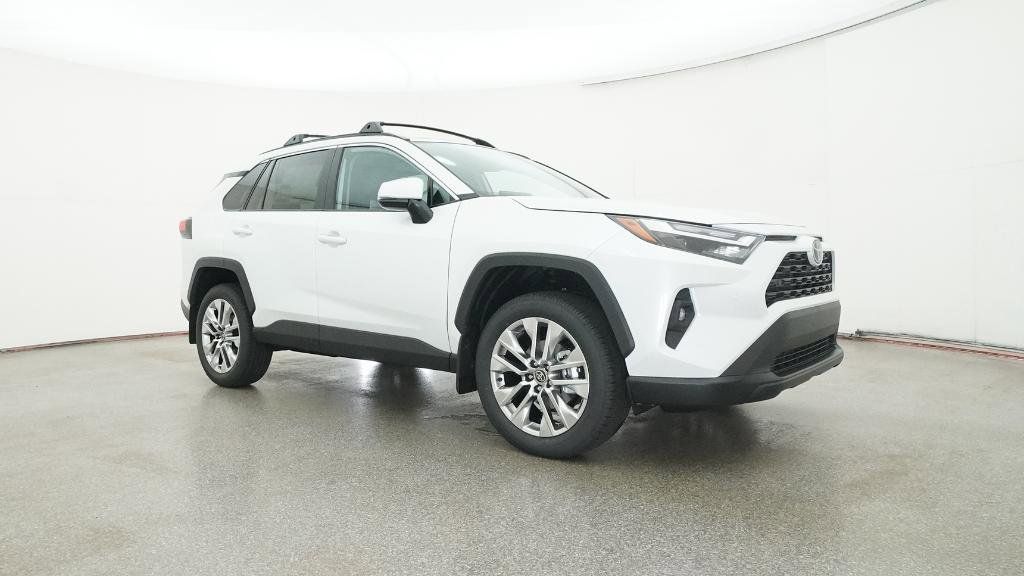 Thumbnail: 2025 Toyota RAV4 - 14