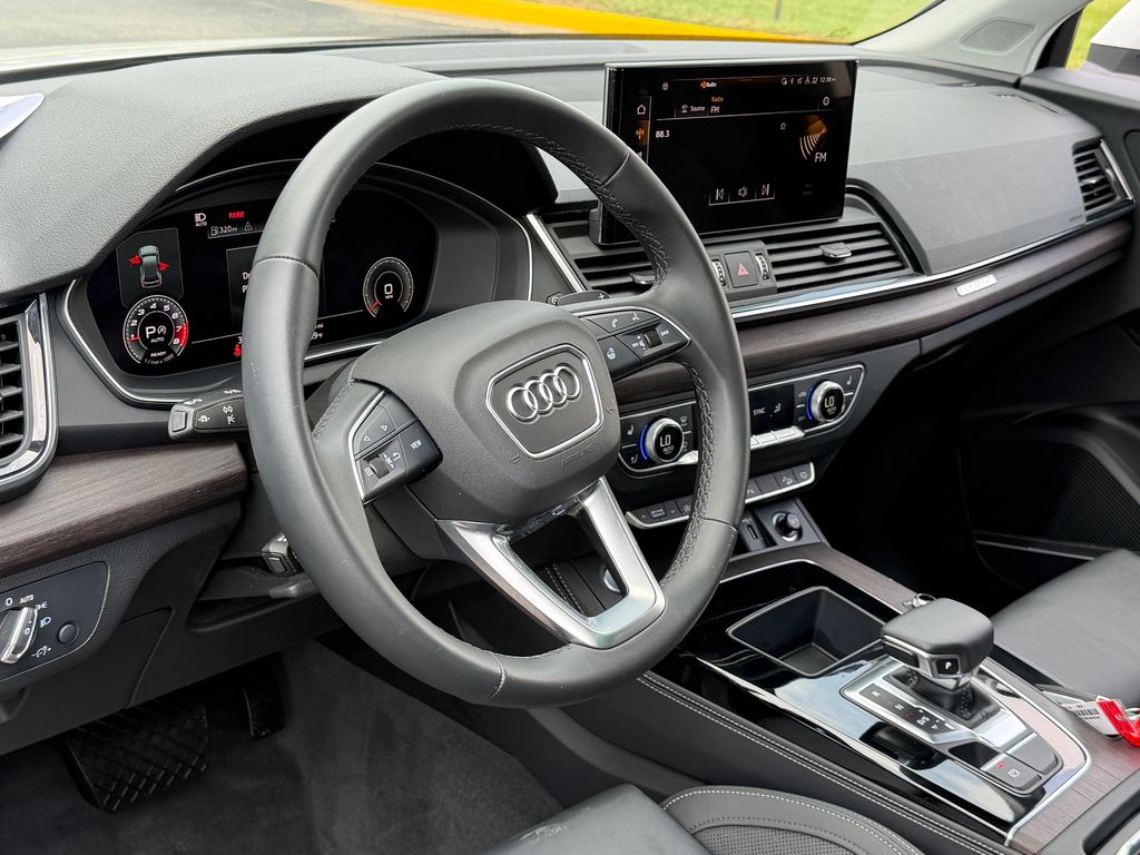 Thumbnail: 2021 Audi Q5 - 19