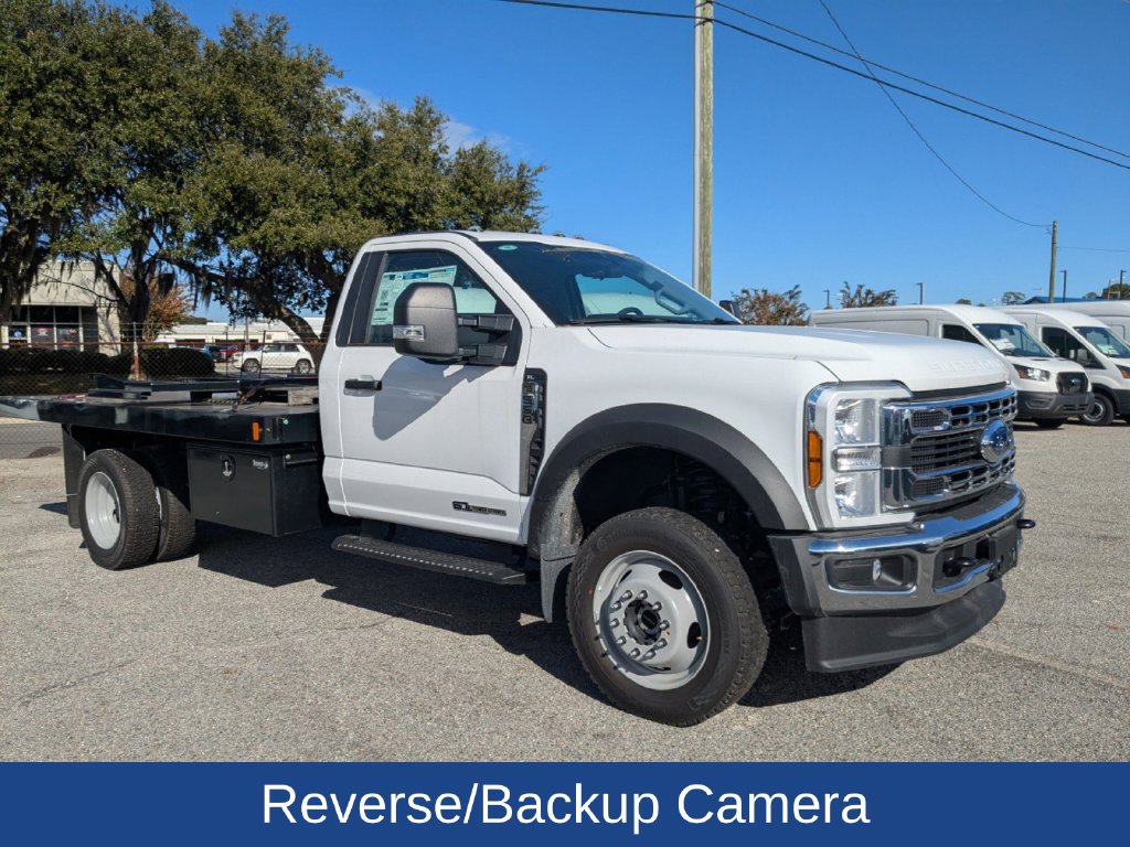 2025 Ford F-550 Chassis XL
