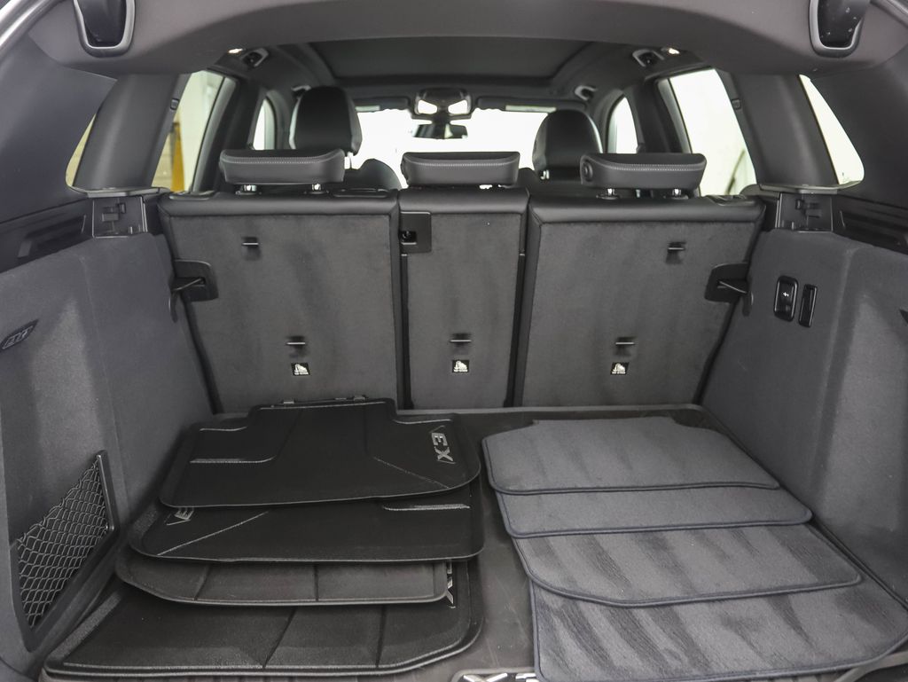 Thumbnail: 2024 BMW X3 - 24