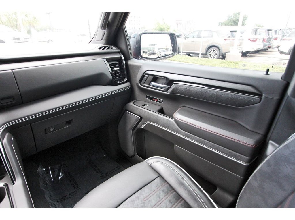 2023 GMC Sierra 1500 AT4X - 7