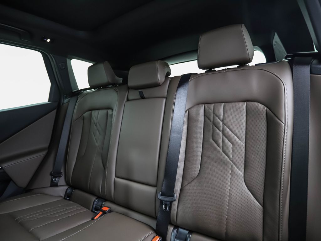 Thumbnail: 2026 BMW X3 - 23