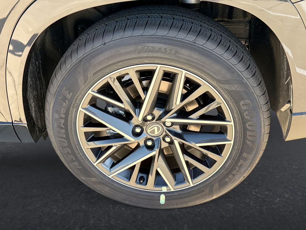 Thumbnail: 2026 Lexus TX - 31