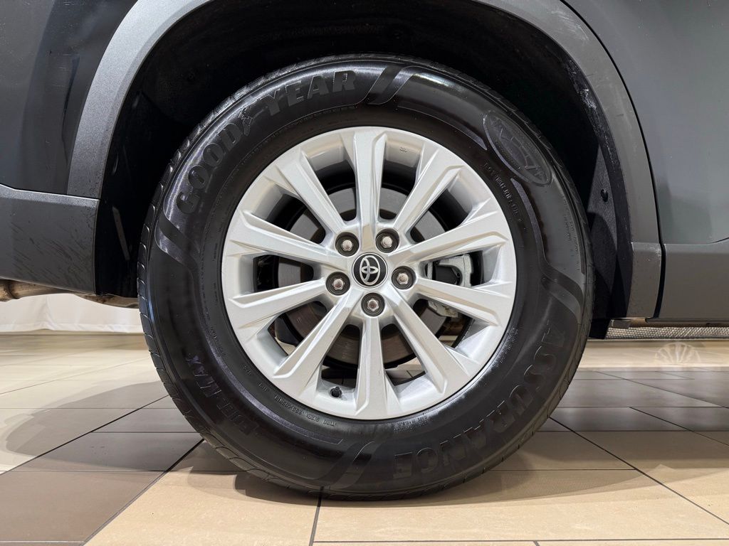 Thumbnail: 2024 Toyota Grand Highlander - 9