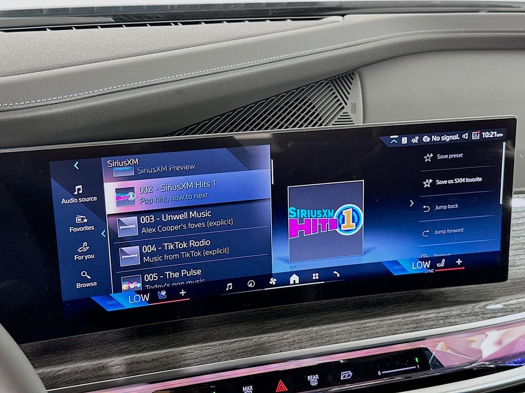 Thumbnail: 2025 BMW 7 Series - 11