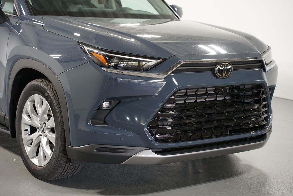 Thumbnail: 2025 Toyota Grand Highlander - 4