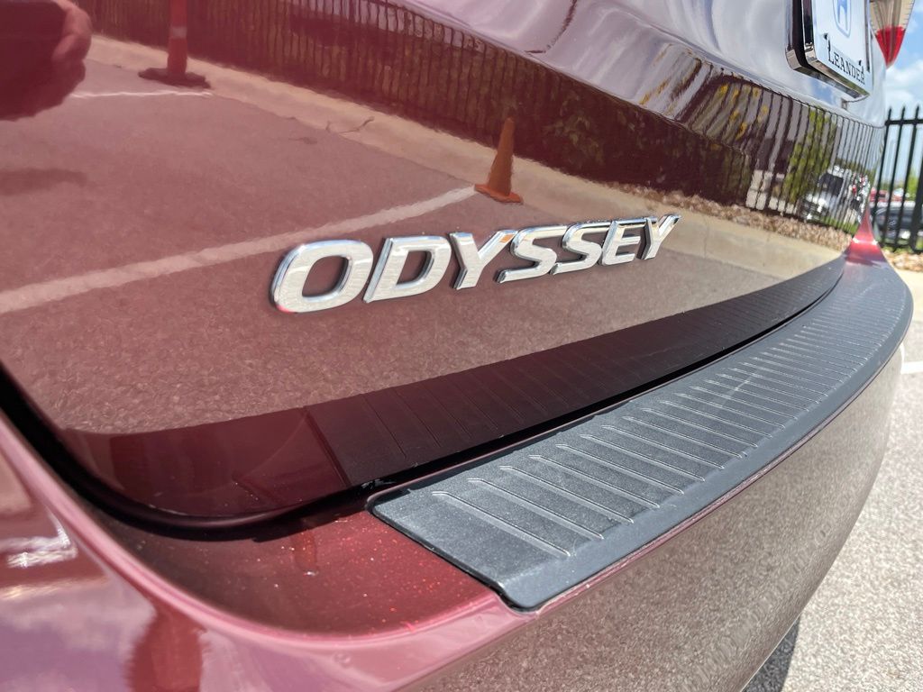 Thumbnail: 2021 Honda Odyssey - 8