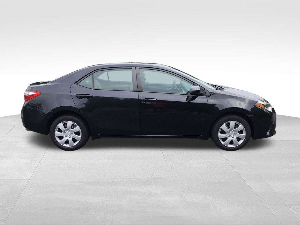 2016 Toyota Corolla LE 6