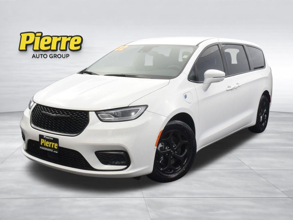 2022 Chrysler Pacifica Hybrid Touring L FWD