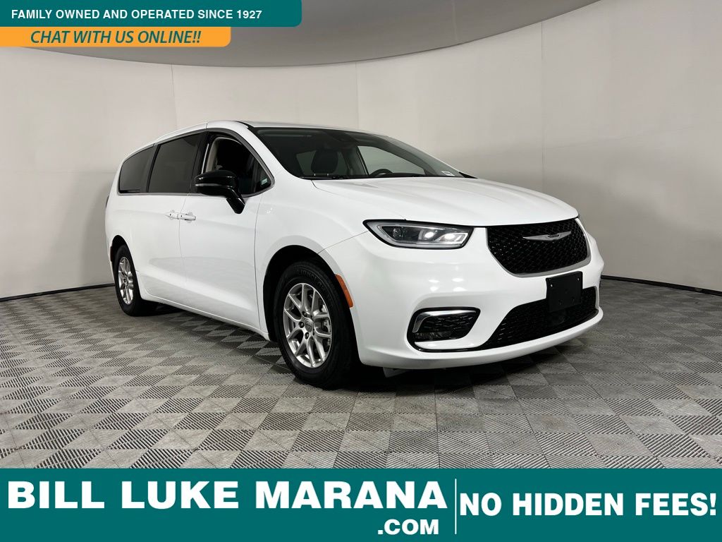 2024 Chrysler Pacifica Touring L FWD