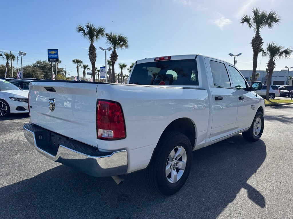 2022 Ram 1500 Classic SLT 8