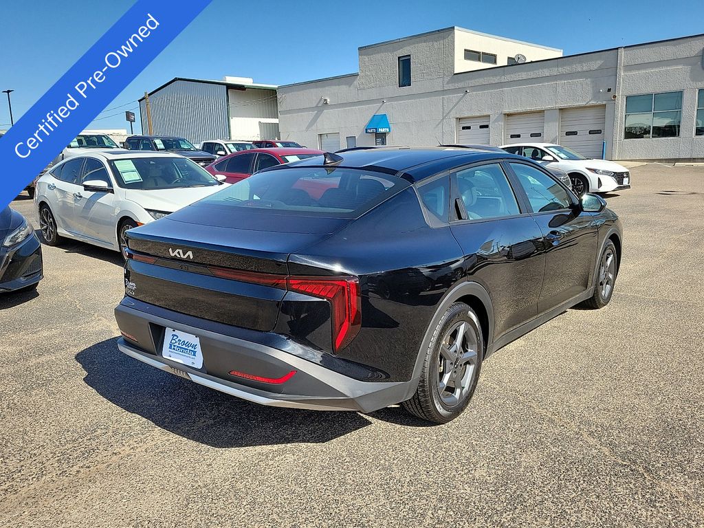 2025 Kia K4 LXS - 9