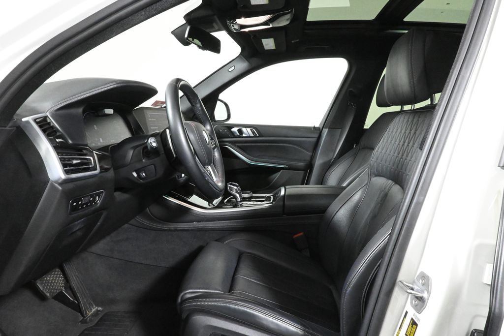 Thumbnail: 2020 BMW X5 - 3