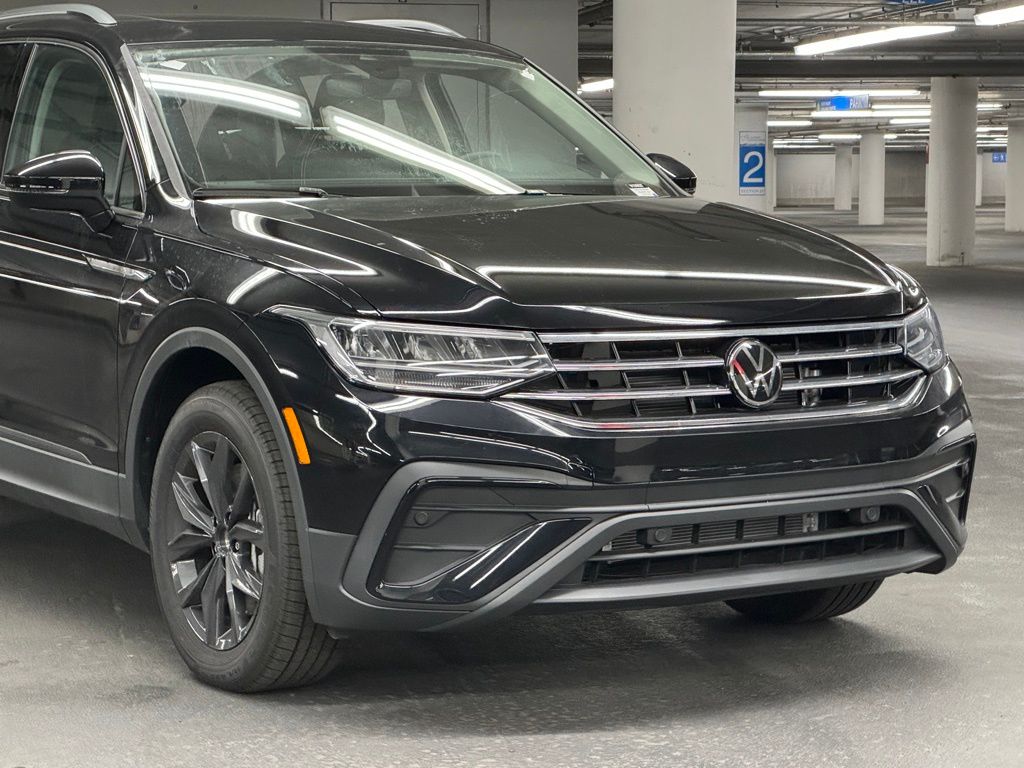 2024 Volkswagen Tiguan 2.0T SE 34