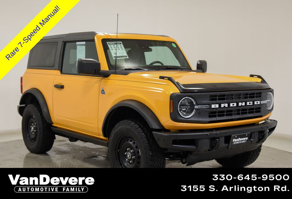 Orange Metallic 2021 Ford Bronco Black Diamond 2-Door 4WD SUV / Crossover Four-Wheel Drive 7-Speed Manual