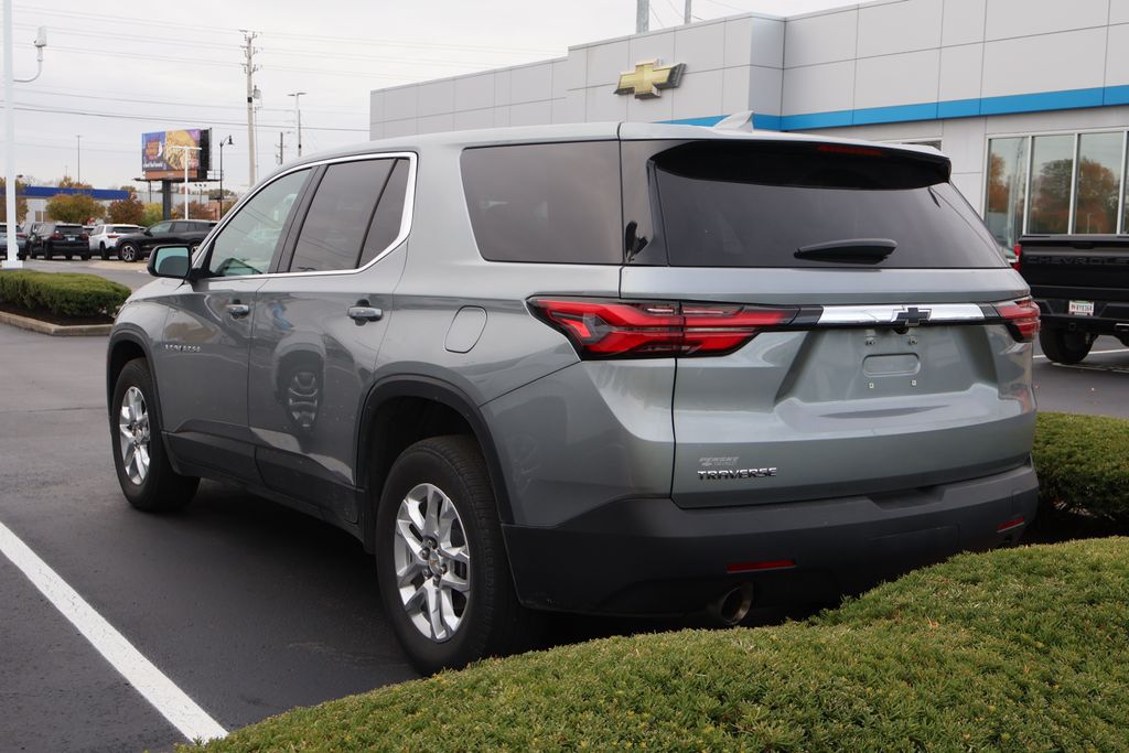 Thumbnail: 2023 Chevrolet Traverse - 11