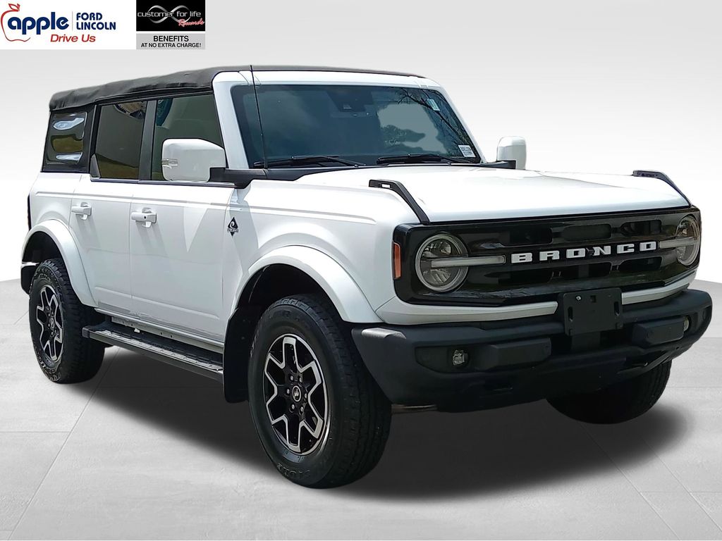 2022 Ford Bronco Outer Banks
