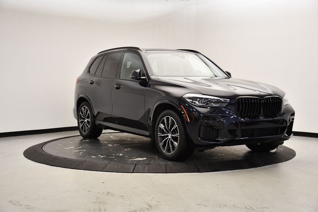 2023 BMW X5 M50i 7