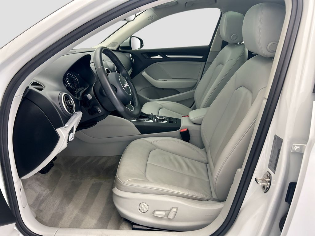 Thumbnail: 2015 Audi A3 - 16