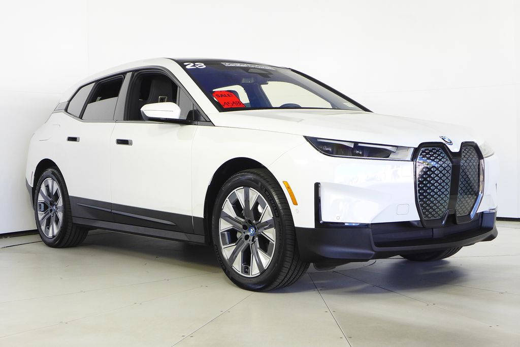 Thumbnail: 2023 BMW iX - 4