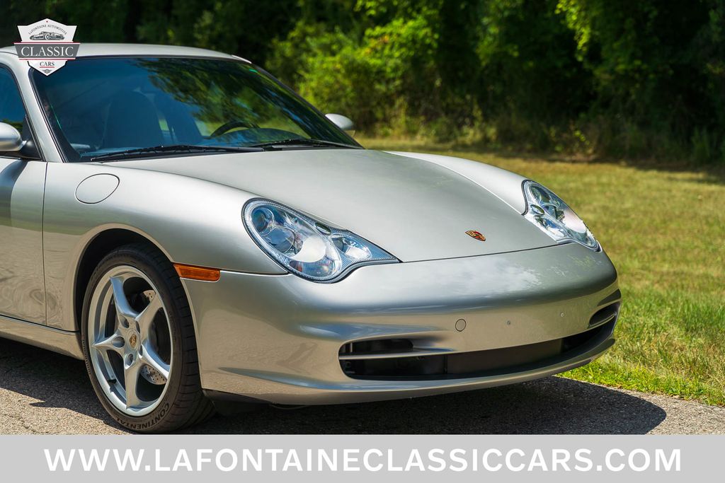 2002 Porsche 911 Carrera 14