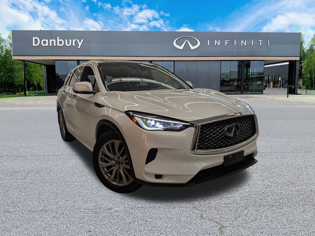 2023 INFINITI QX50 Luxe AWD