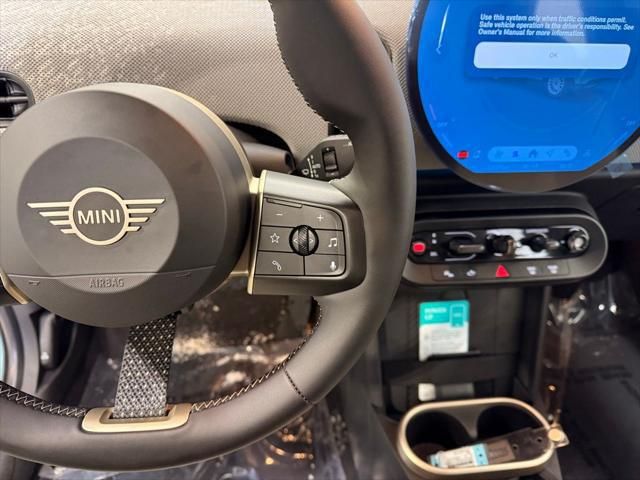 Thumbnail: 2026 MINI Cooper - 13